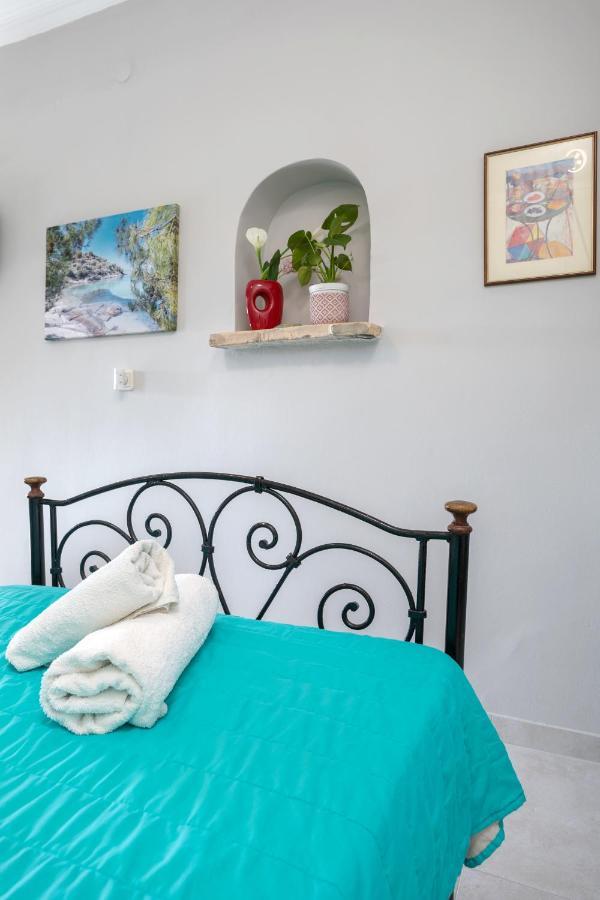 Lithari Penthouse